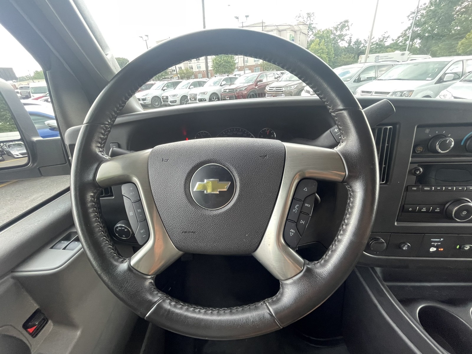 2019 Chevrolet Express Cargo Van photo 16
