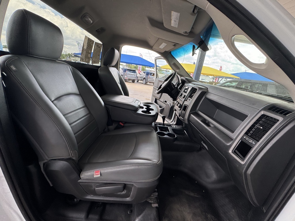 2017 Ram 2500 Tradesman photo 17