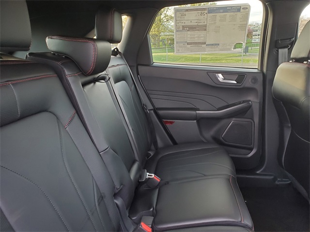 2025 Ford Escape ST-Line Elite photo 15