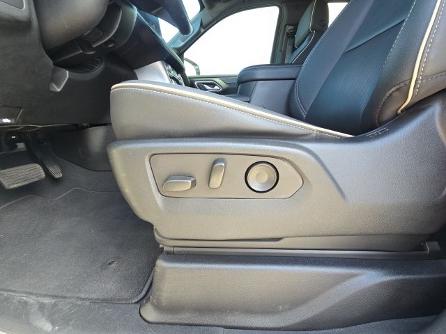 2023 Gmc Yukon SLT photo 18