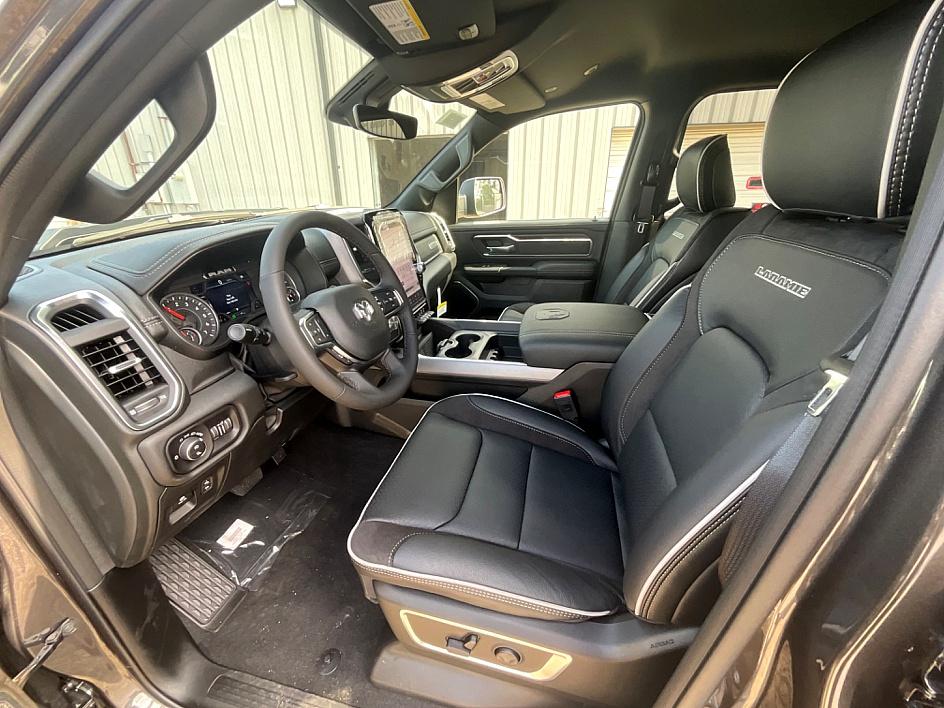 2026 Ram 1500 Laramie photo 13