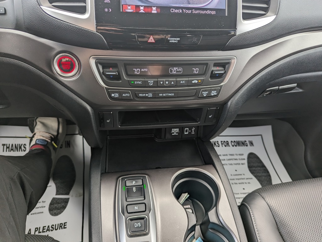 2020 Honda Ridgeline RTL photo 13