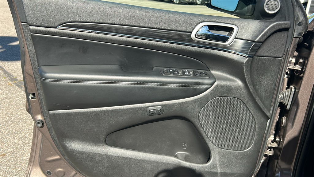 2020 Jeep Grand Cherokee Limited photo 14