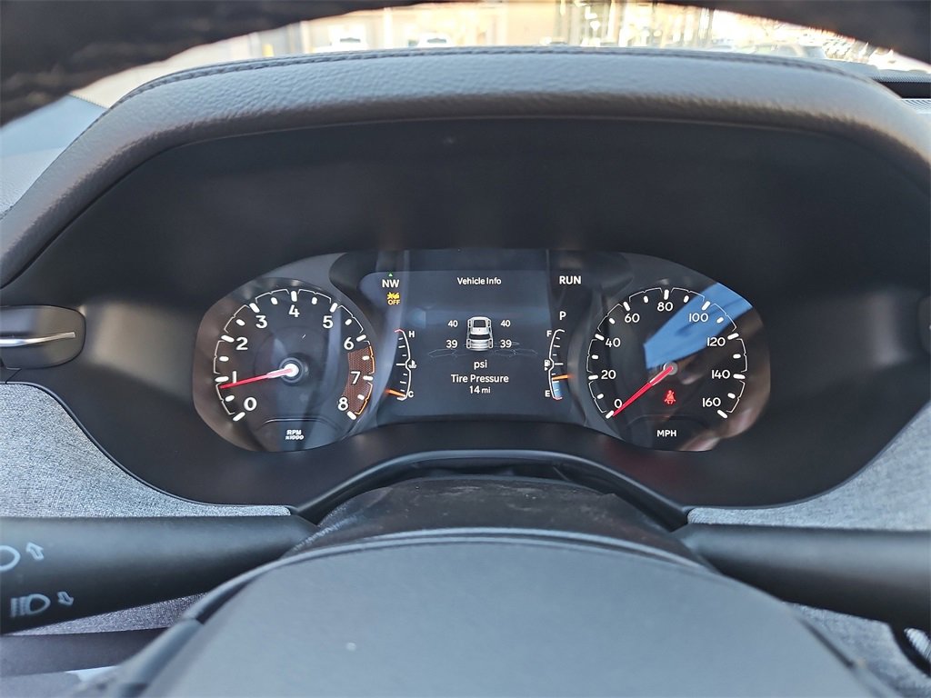 2025 Jeep Compass Latitude photo 16