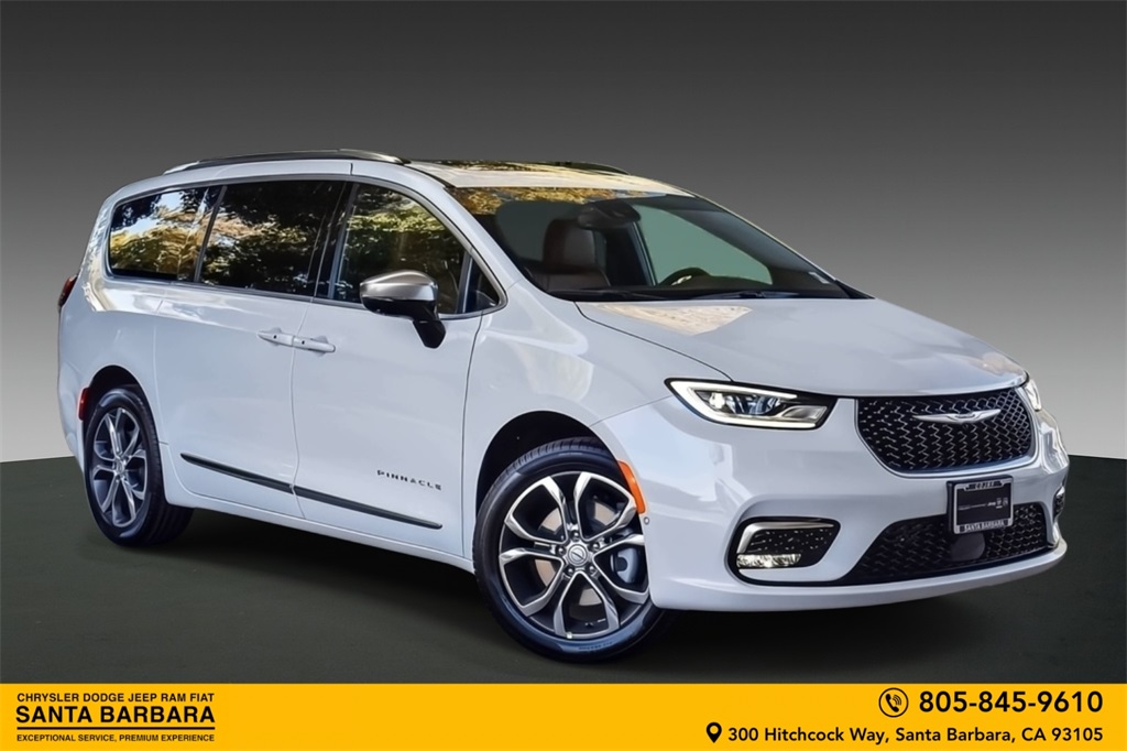 2026 Chrysler Pacifica Pinnacle's photo