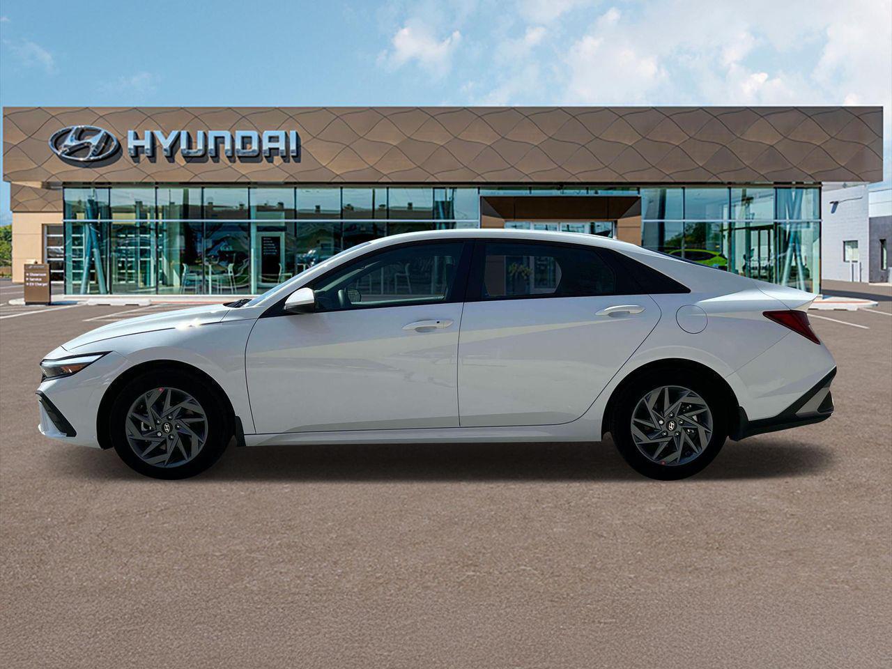 2025 Hyundai Elantra Hybrid Blue photo 3