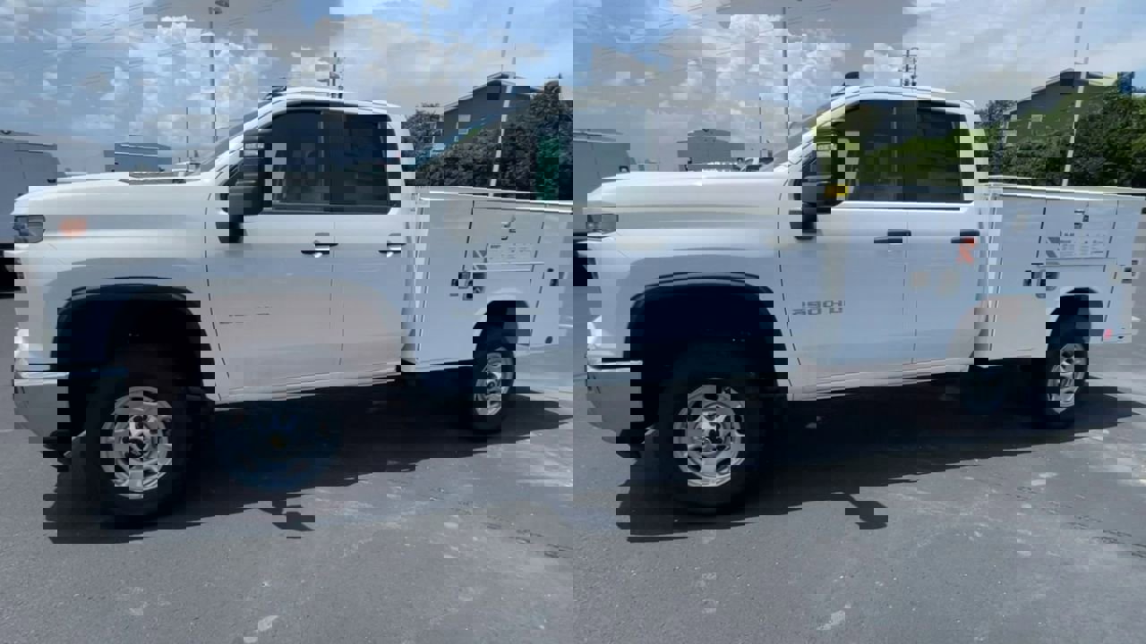 2024 Chevrolet Silverado 2500HD photo 4