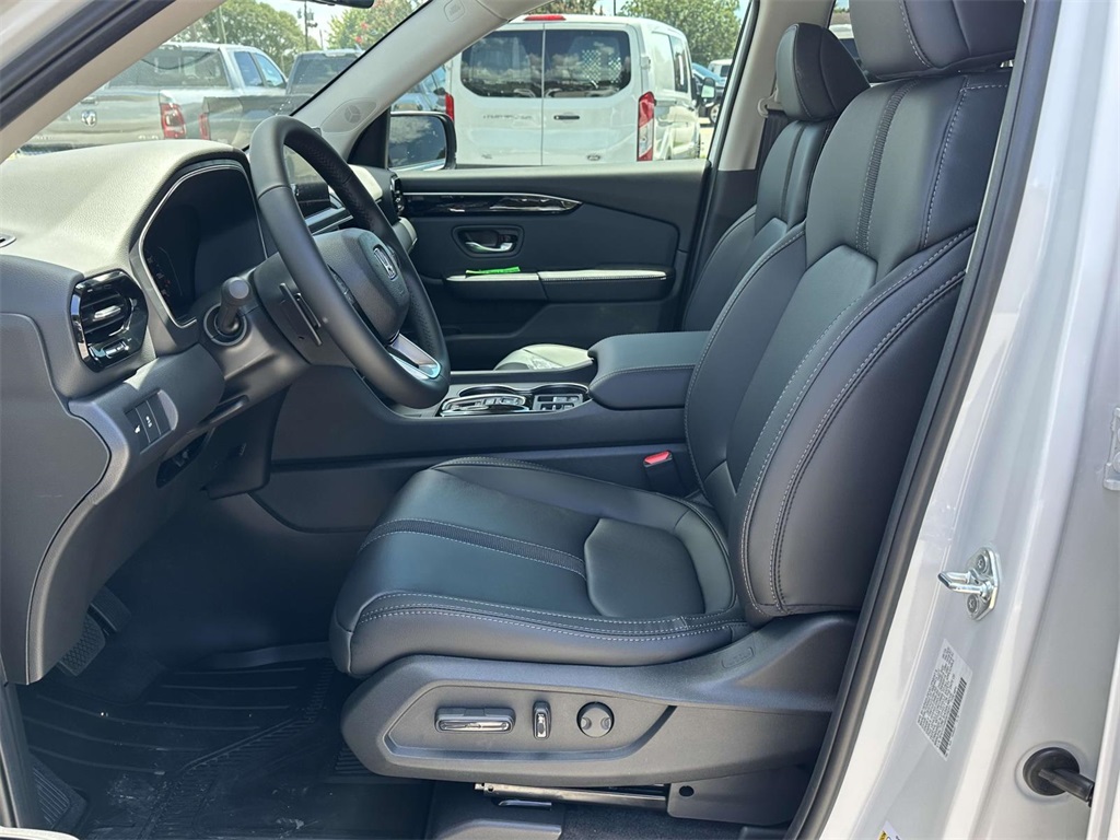 2025 Honda Pilot EX-L photo 3
