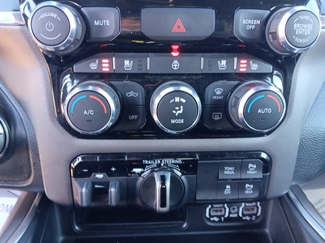 2021 Ram 1500 Laramie photo 17