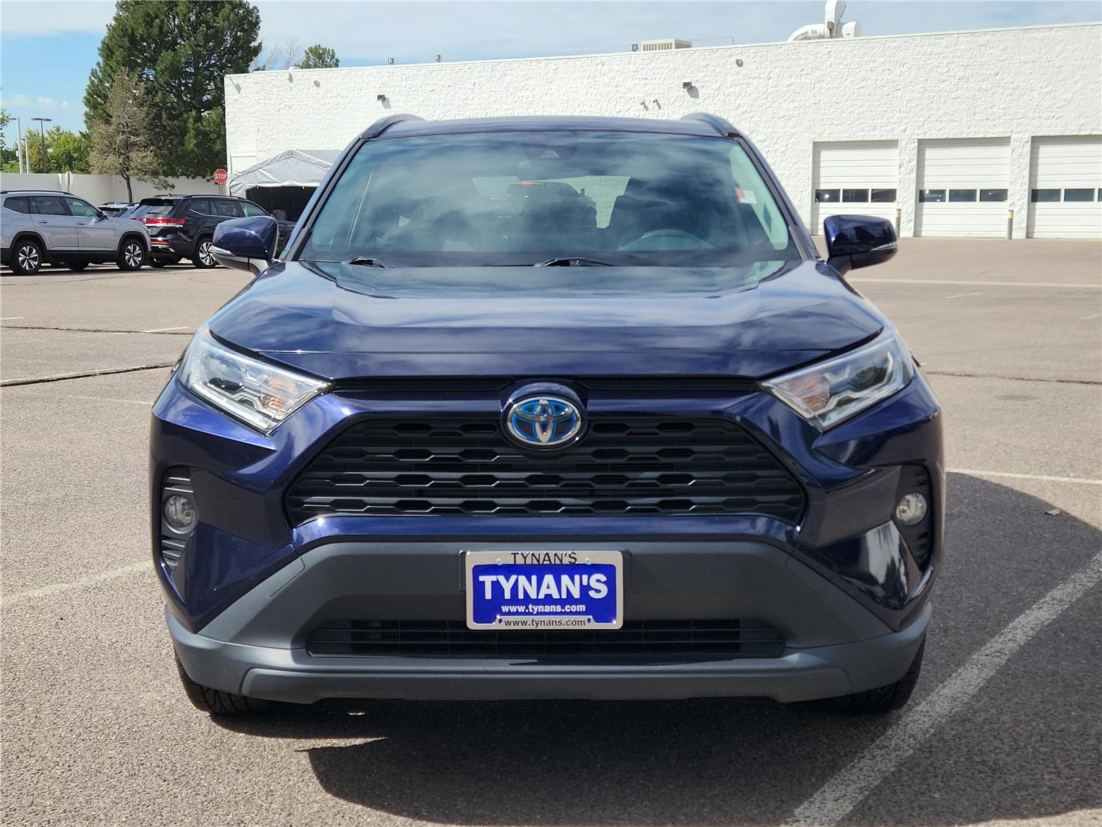 2021 Toyota RAV4 Hybrid XLE photo 7