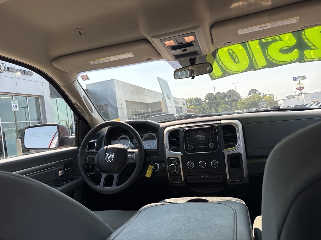 2019 Ram 1500 Classic SLT photo 29