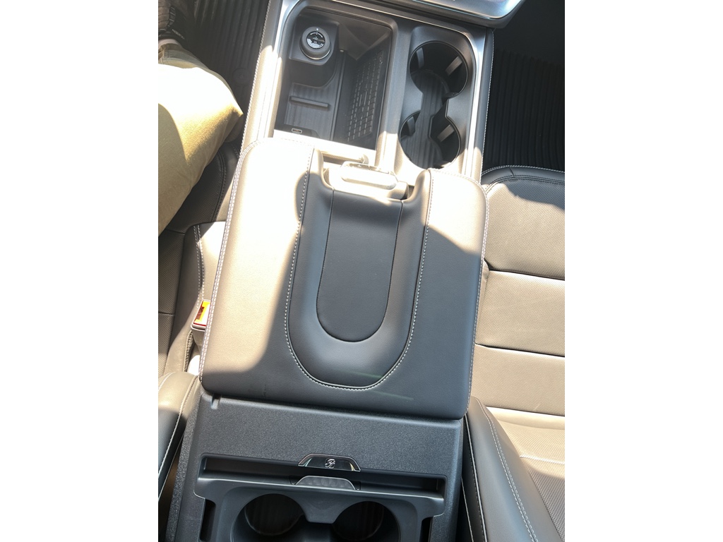 2025 Ford Expedition Platinum photo 23