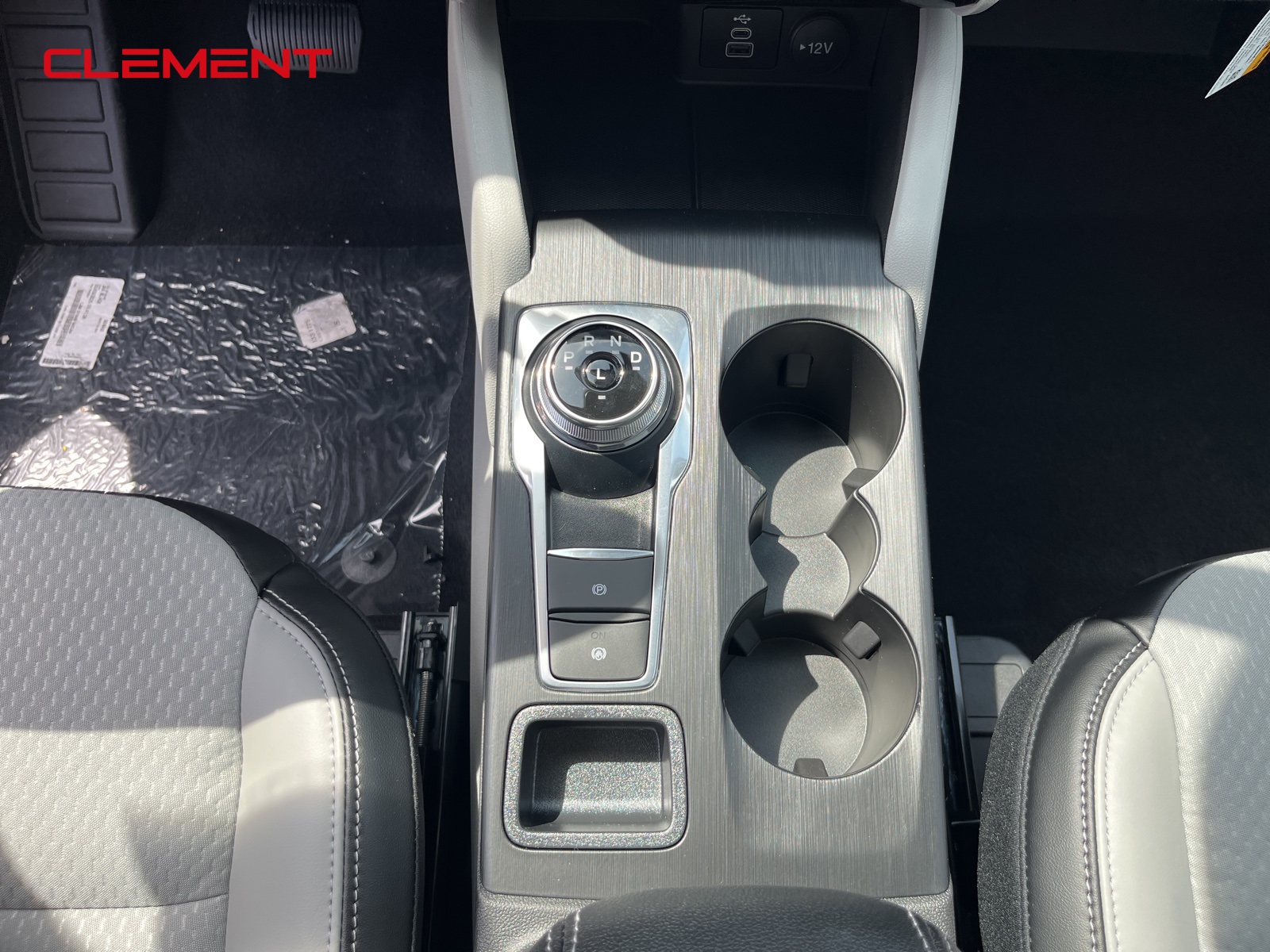 2025 Ford Escape Plug-In Hybrid photo 17