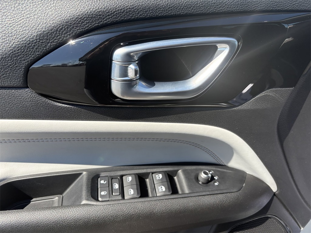 2022 Jeep Compass Limited photo 10
