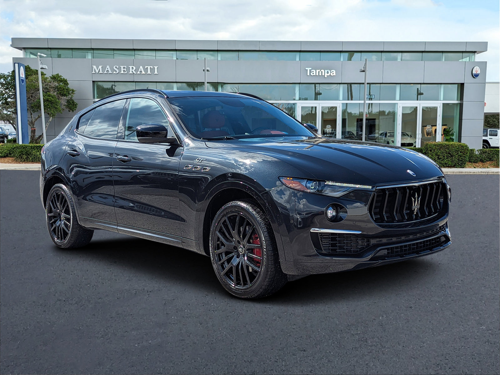 2022 Maserati Levante
