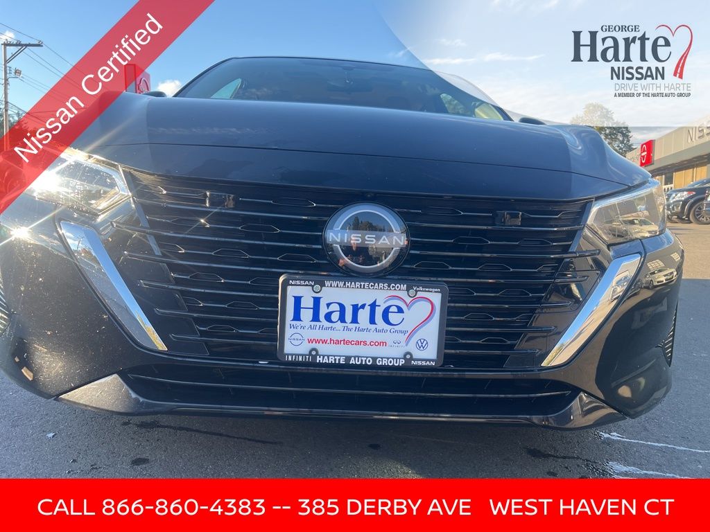 2025 Nissan Sentra SV photo 2