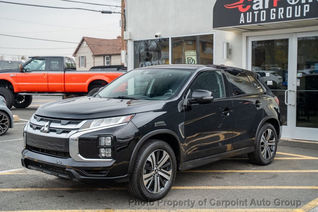 2020 Mitsubishi Outlander Sport SE's photo