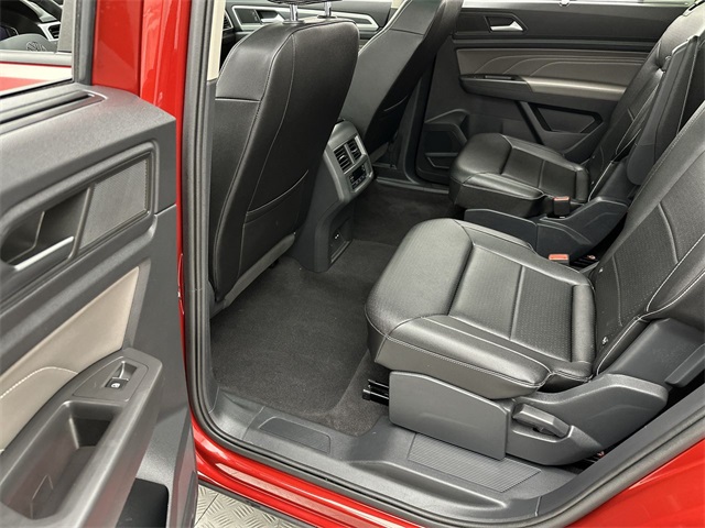 2023 Volkswagen Atlas V6 SEL R-Line photo 14