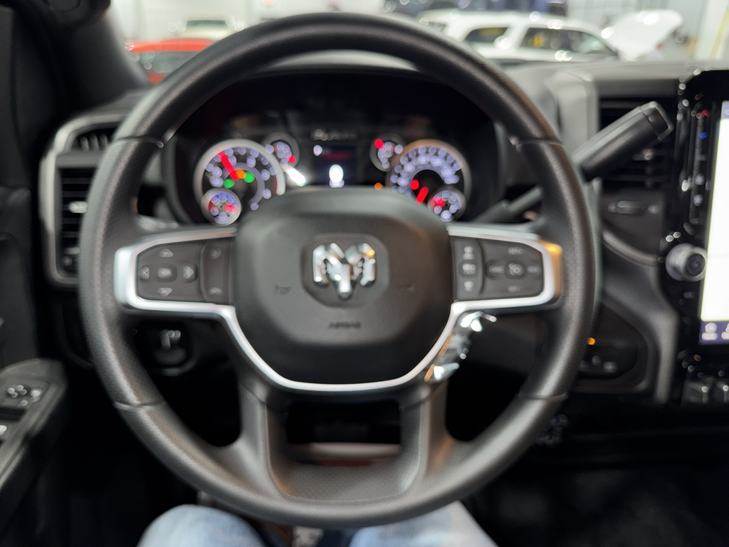 2025 Ram 2500 Tradesman photo 23