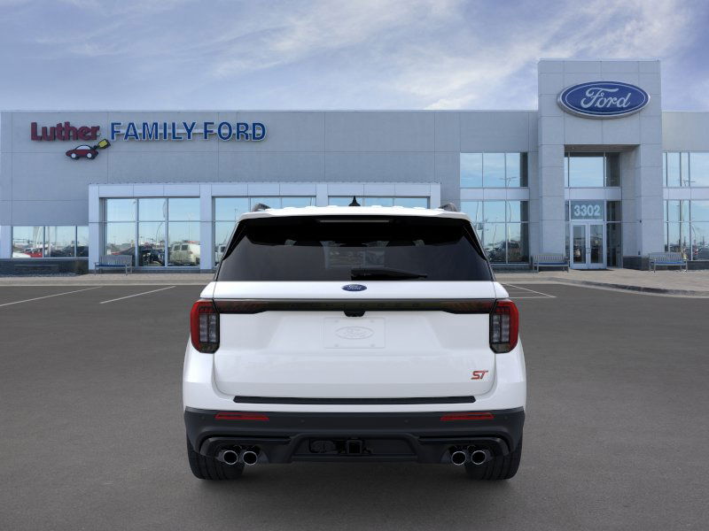 2025 Ford Explorer ST photo 28