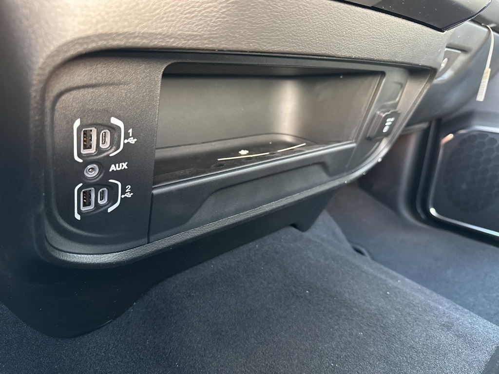 2025 Ram 2500 Laramie photo 24