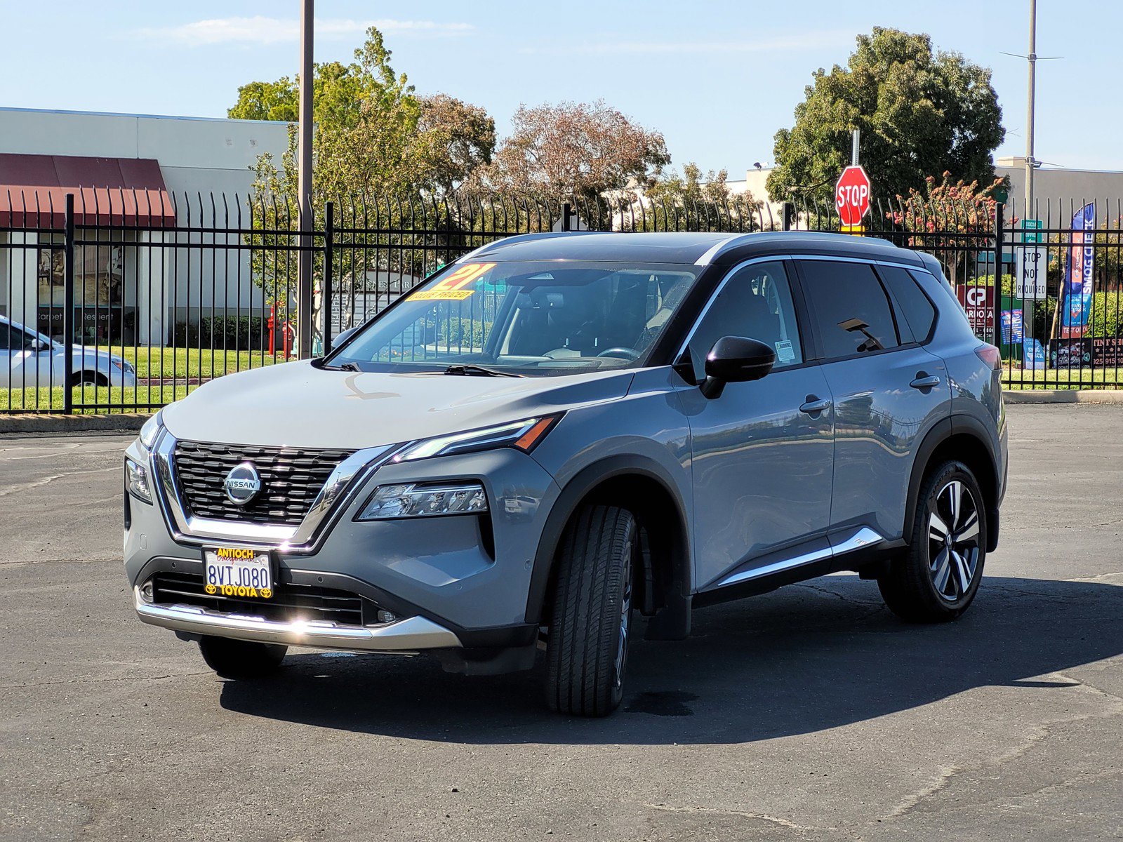2021 Nissan Rogue Platinum photo 7