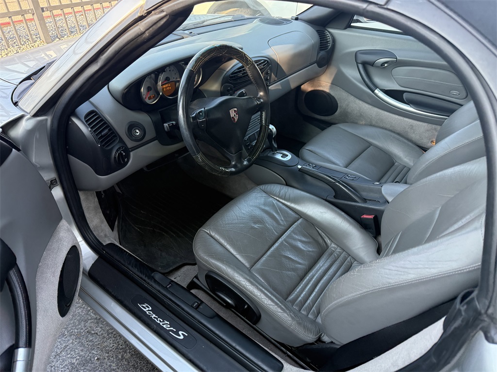 2002 Porsche Boxster S photo 3