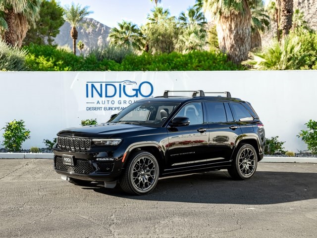 2025 Jeep Grand Cherokee Summit Reserve's photo