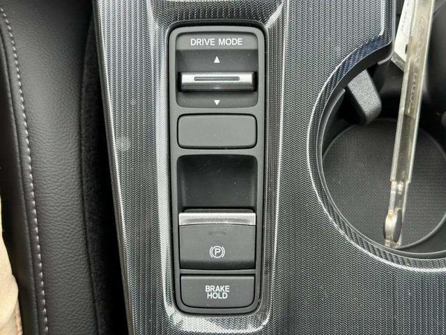 2025 Honda Civic Hybrid Sport Touring photo 23
