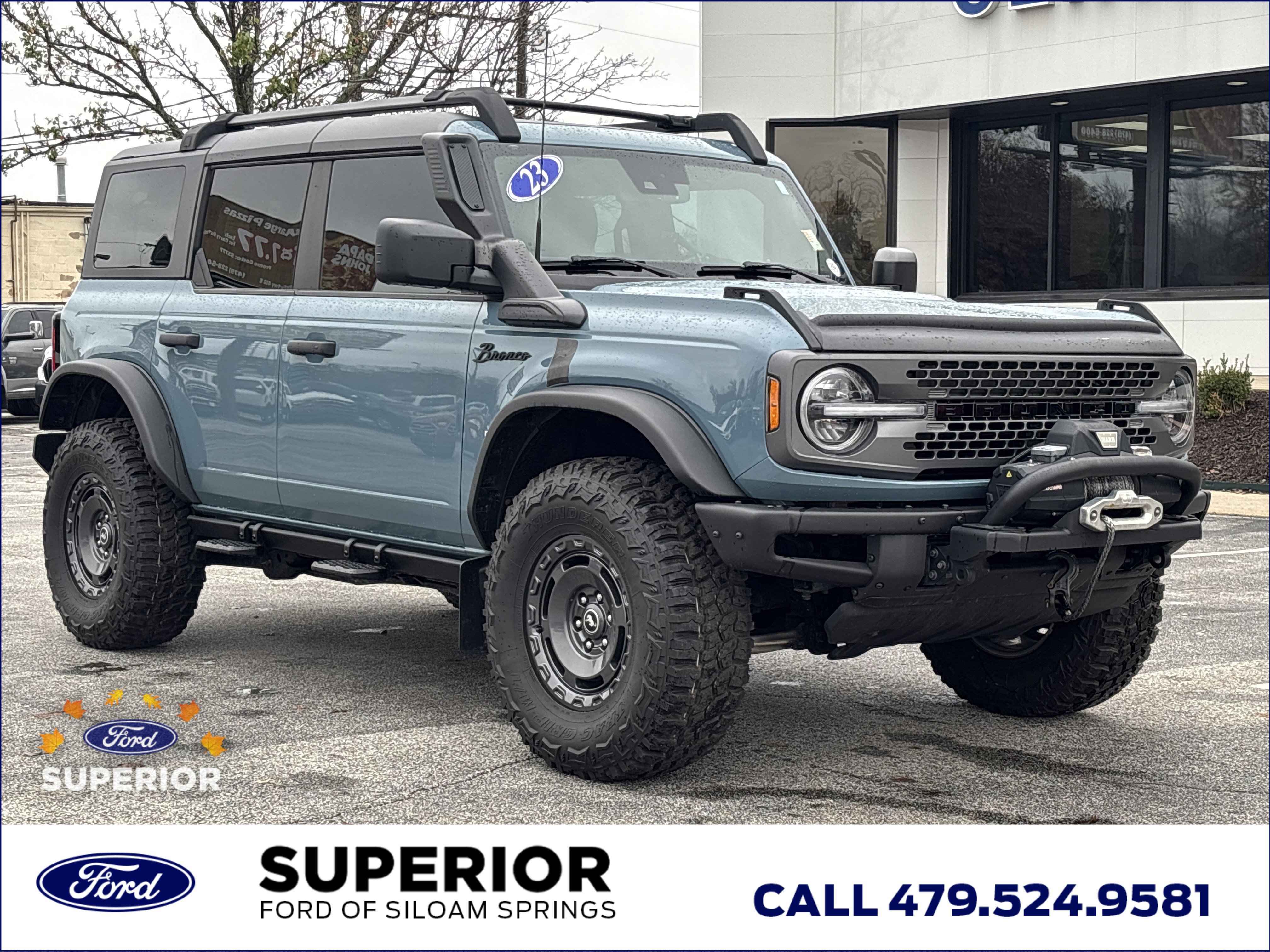 2023 Ford Bronco 4-Door Everglades's photo