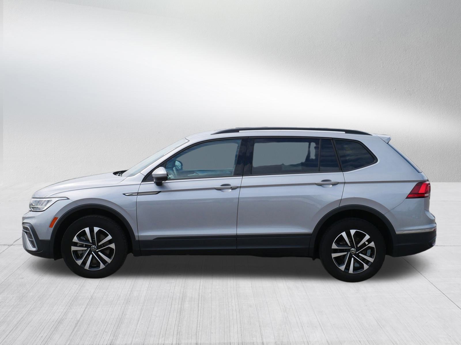 2022 Volkswagen Tiguan S photo 4