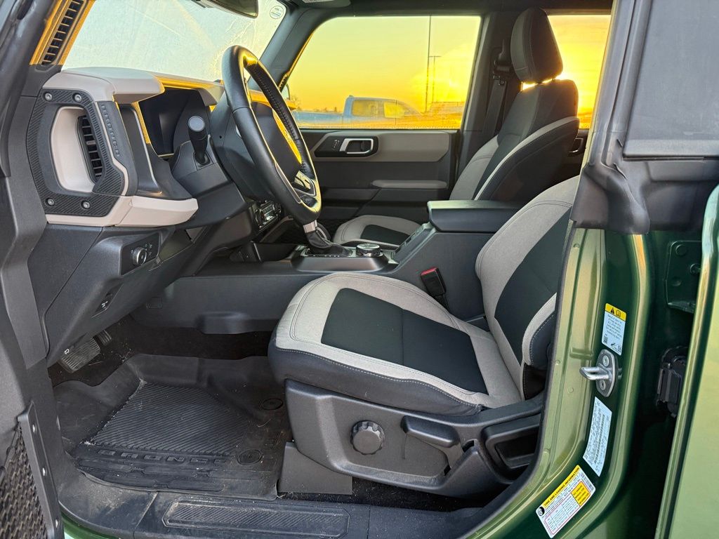 2022 Ford Bronco Big Bend photo 3