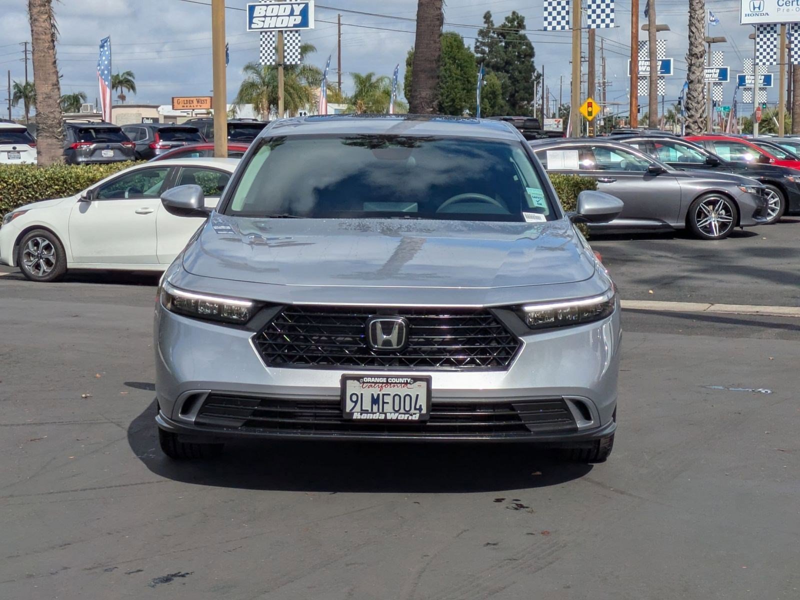 2024 Honda Accord 1.5T EX photo 2