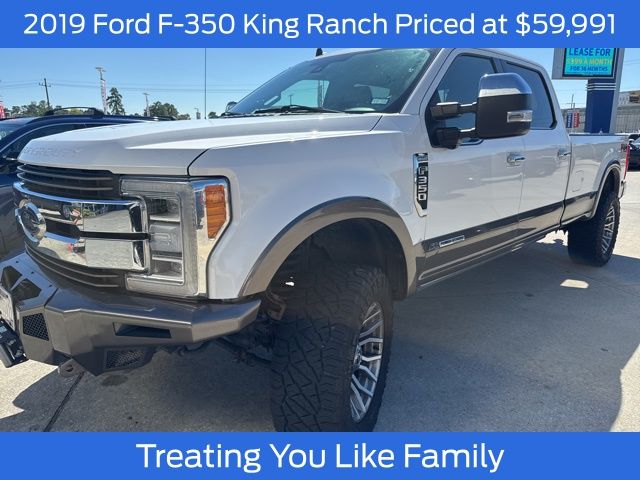 2019 Ford F-350 Super Duty King Ranch's photo