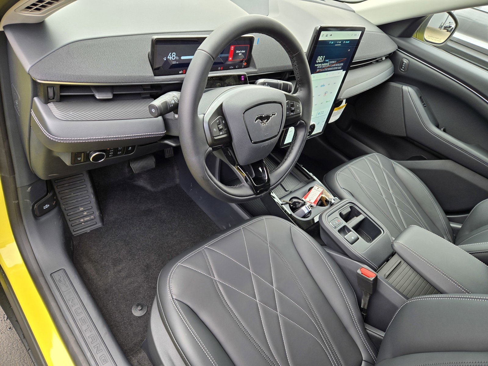 2025 Ford Mustang Mach-E Select photo 10