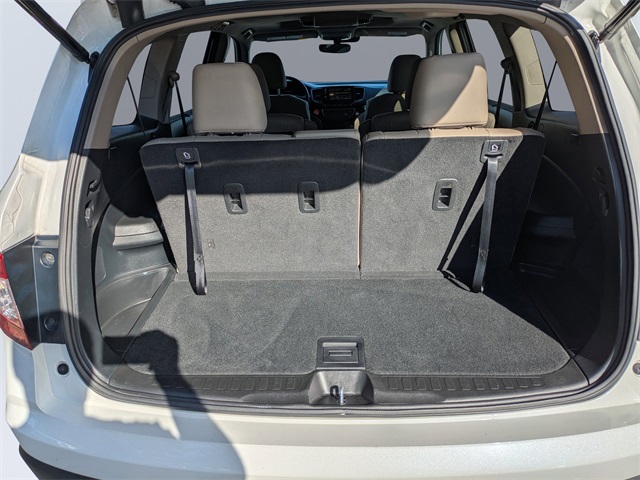 2022 Honda Pilot Touring photo 11