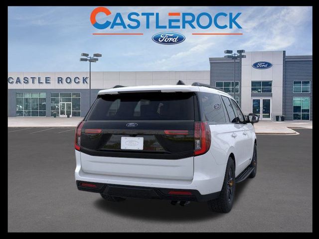 2025 Ford Expedition photo 8