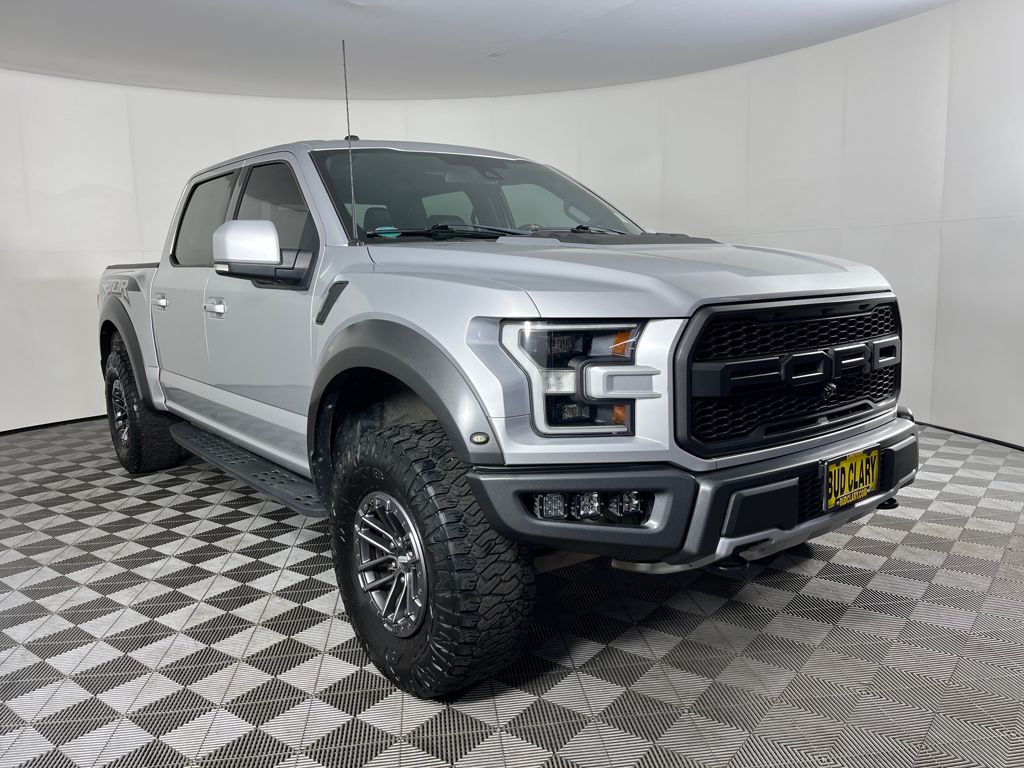 2018 Ford F-150 Raptor photo 3