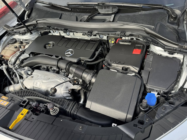 2023 Mercedes Benz GLA 250 photo 4