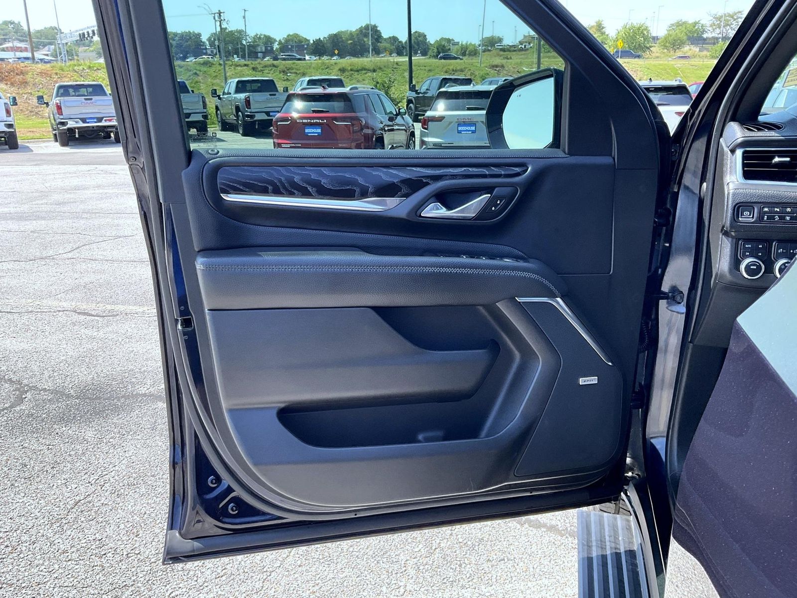 2022 Gmc Yukon XL Denali photo 9