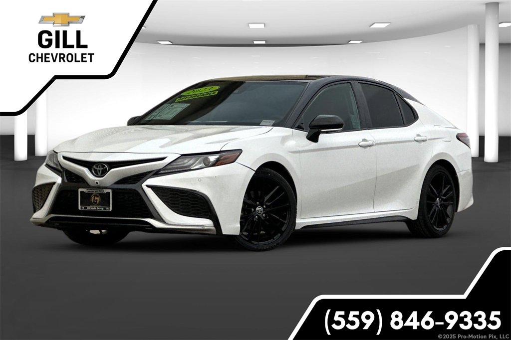 2023 Toyota Camry XSE's photo