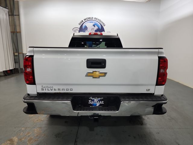 2018 Chevrolet Silverado 1500 LT photo 4