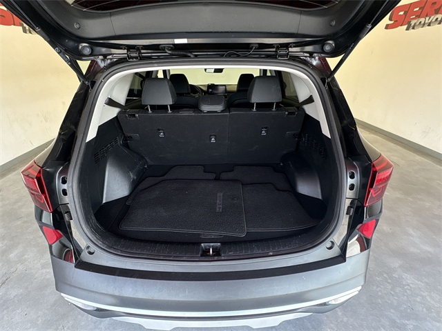 2023 Kia Seltos EX photo 22