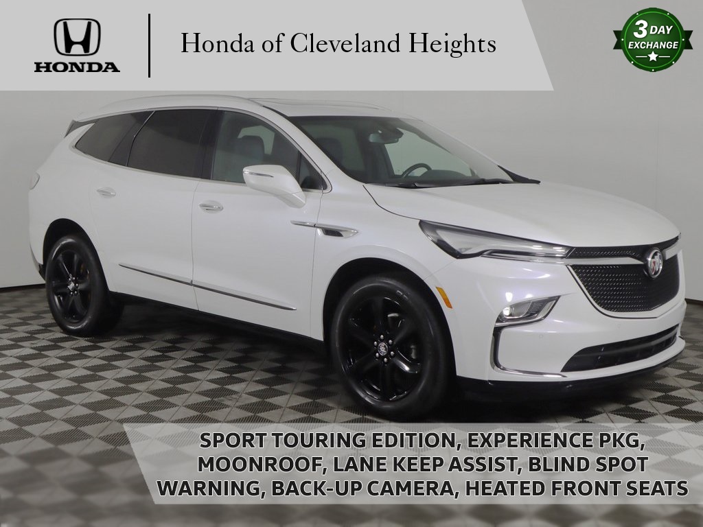 2023 Buick Enclave Essence