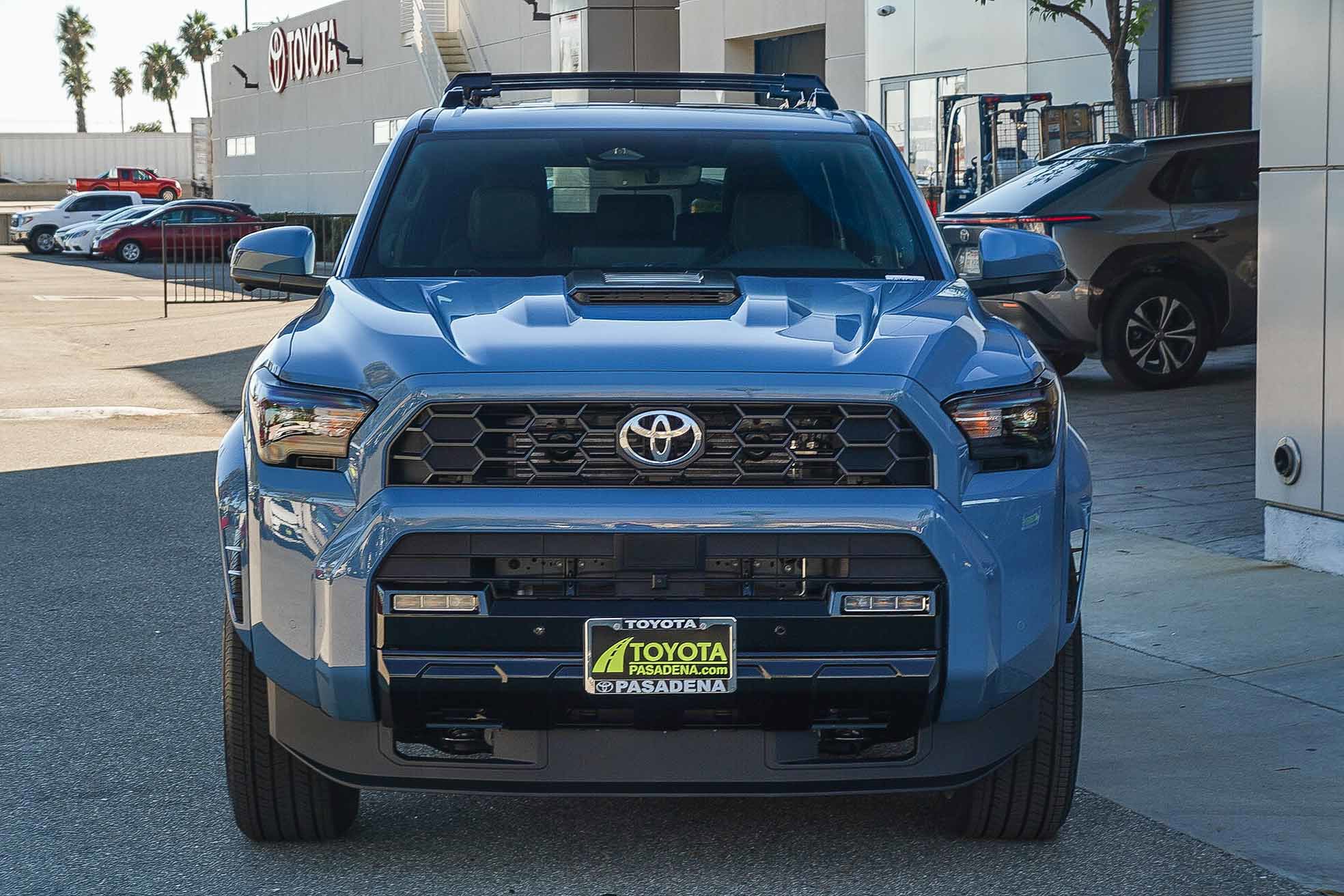 2025 Toyota 4Runner TRD Sport Premium photo 2