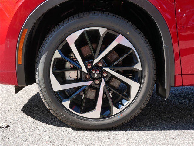 2025 Mitsubishi Outlander PHEV SEL photo 3