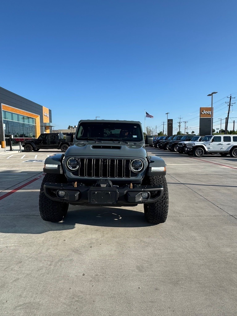 2024 Jeep Wrangler Rubicon 392 photo 2