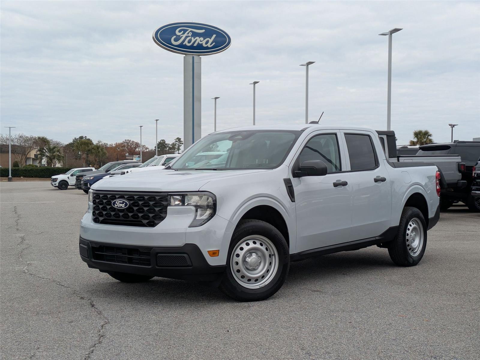 2026 Ford Maverick XL