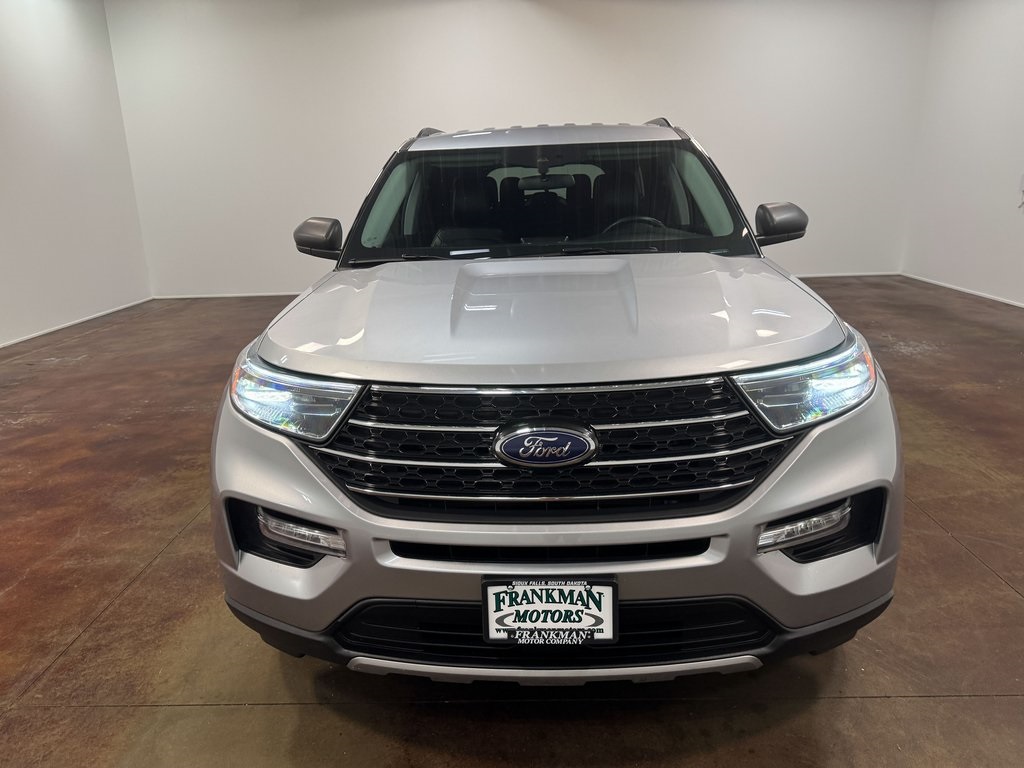 2023 Ford Explorer XLT photo 35
