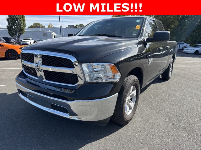 2024 RAM Ram 1500 Classic SLT's photo